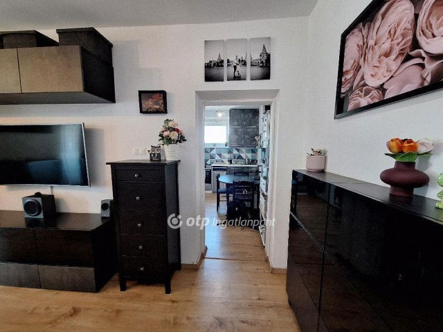 Eladó panellakás, Budapesten, XIV. kerületben 79.9 M Ft, 2 szobás