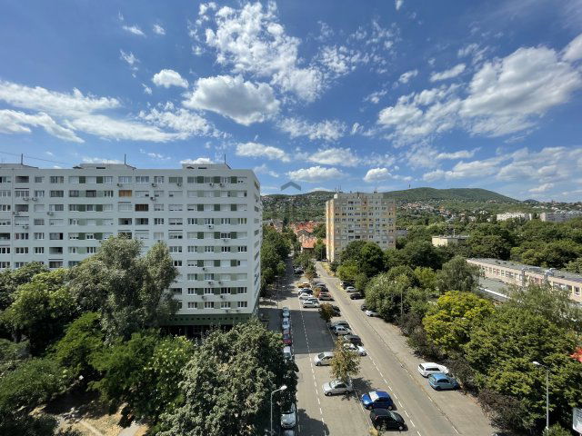Kiadó panellakás, albérlet, Budapesten, III. kerületben