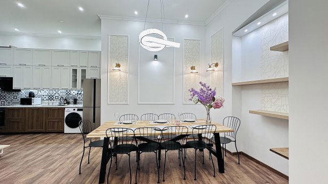 Eladó téglalakás, Budapesten, VIII. kerületben, József körúton