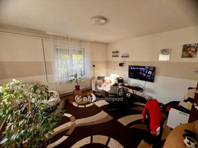 Eladó családi ház, Füzesabonyban 52 M Ft, 5 szobás