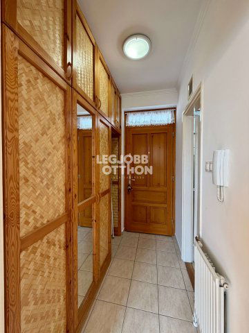 Kiadó téglalakás, albérlet, Cegléden 140 E Ft / hó, 1+1 szobás