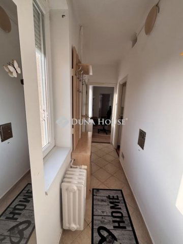 Kiadó téglalakás, albérlet, Pécsett 180 E Ft / hó, 2 szobás