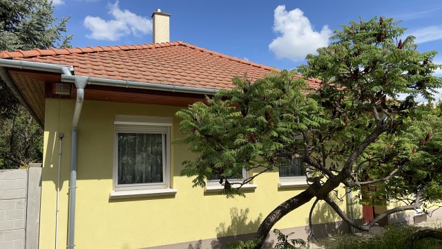 Eladó családi ház, Makón, Báró Jósika utcában 84.999 M Ft