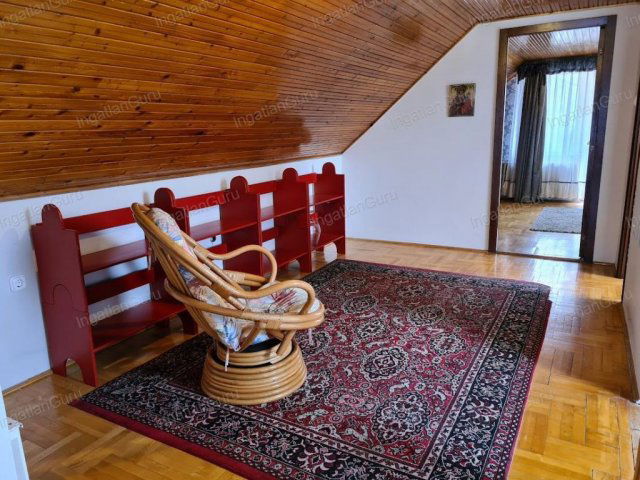 Kiadó iroda, Kecskeméten 350 E Ft / hó, 3 szobás