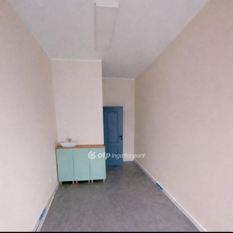 Eladó téglalakás, Budapesten, XIII. kerületben 32.5 M Ft