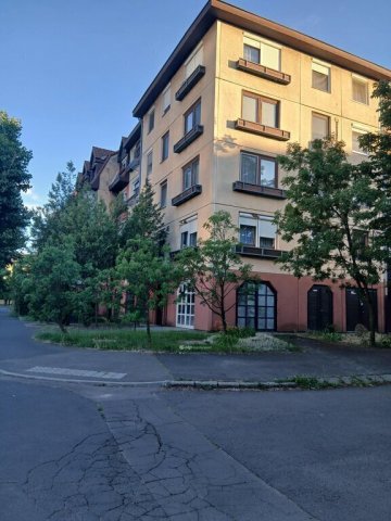 Eladó téglalakás, Debrecenben 63.4 M Ft, 1+2 szobás