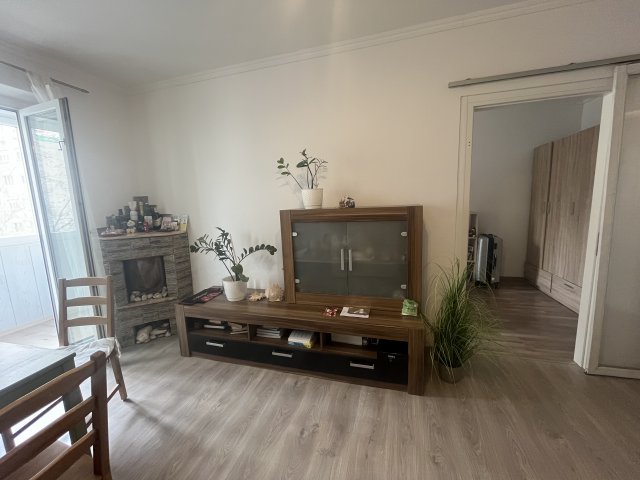 Eladó panellakás, Budapesten, III. kerületben 72 M Ft, 2 szobás