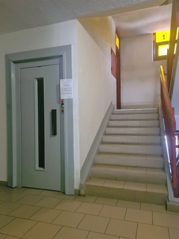 Kiadó panellakás, albérlet, Budapesten, III. kerületben