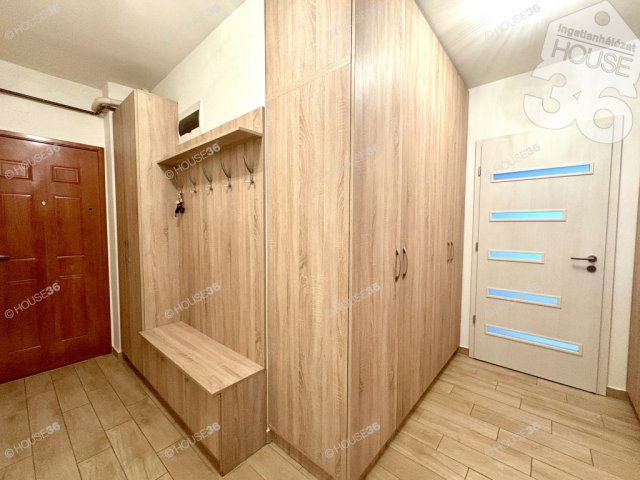 Eladó téglalakás, Kecskeméten 77.9 M Ft, 4 szobás