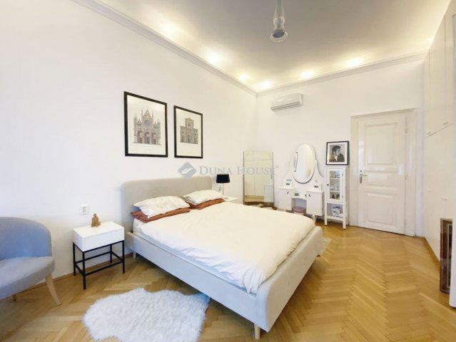 Kiadó téglalakás, albérlet, V. kerületben, Aranykéz utcában