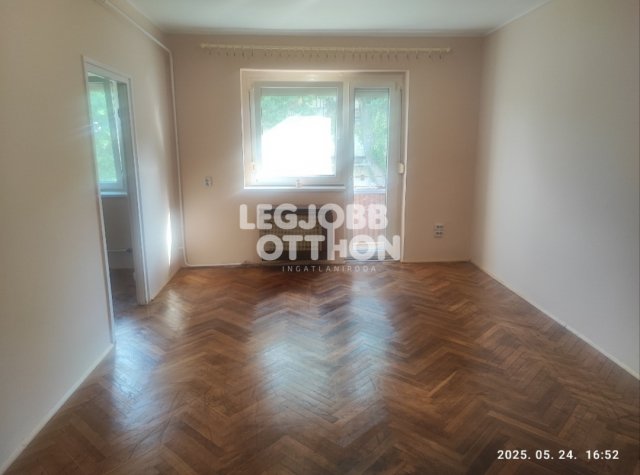 Eladó téglalakás, Kecskeméten 29.9 M Ft, 2 szobás