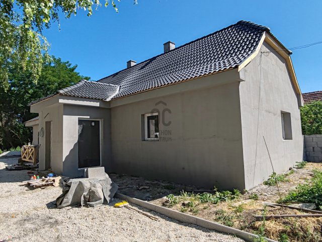 Eladó családi ház, Ádándon 45 M Ft, 3 szobás