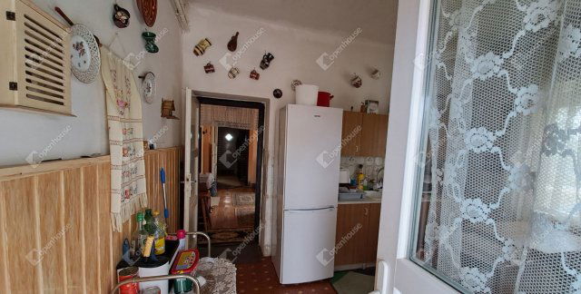 Eladó családi ház, Szászváron 18.7 M Ft, 3 szobás