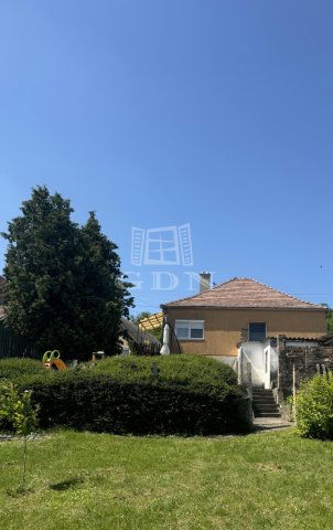 Eladó családi ház, Báron 37 M Ft, 2 szobás
