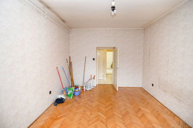 Eladó téglalakás, Ajkán, Juhász Gyula utcában 34.9 M Ft