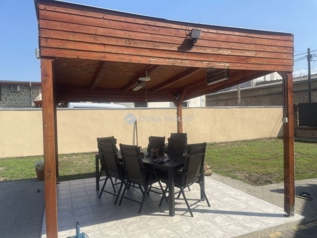 Eladó családi ház, Budapesten, XVIII. kerületben 129 M Ft