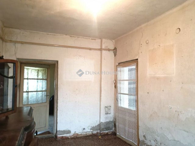 Eladó családi ház, Mezőberényben 7.5 M Ft, 2 szobás