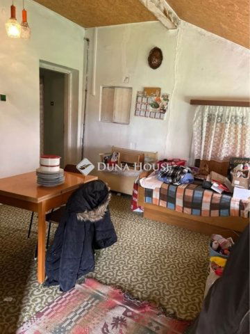 Eladó családi ház, Madarason 9 M Ft, 4 szobás