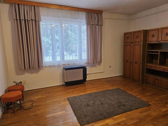 Eladó téglalakás, Kaposváron, Somssich Pál utcában 29.9 M Ft