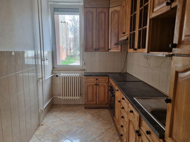 Eladó téglalakás, Tatabányán, Köztársaság útján 39.9 M Ft