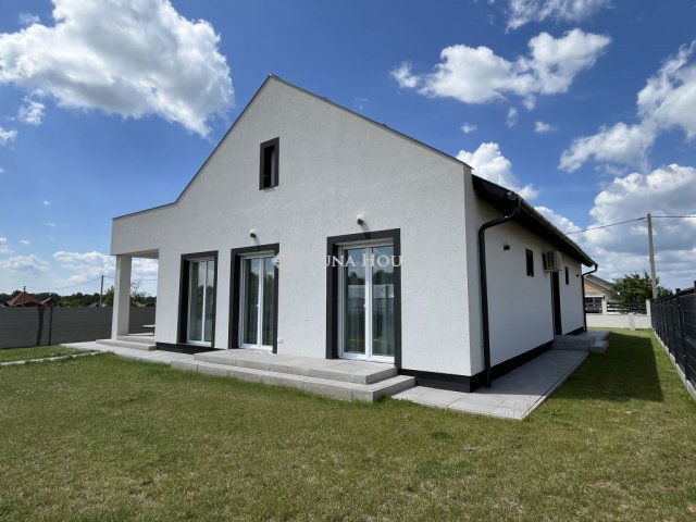 Eladó családi ház, Balatongyörökön 221.507 M Ft, 3 szobás