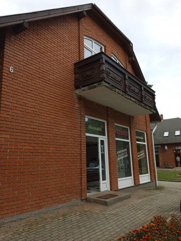 Kiadó üzlethelyiség, Lentiben 250 E Ft / hó