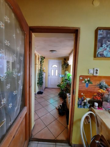 Eladó családi ház, Füzesabonyban 27.9 M Ft, 3 szobás