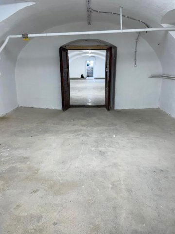 Eladó üzlethelyiség, Pécsett 37.9 M Ft / költözzbe.hu
