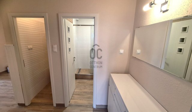 Eladó téglalakás, Budapesten, XIV. kerületben 100 M Ft, 3 szobás