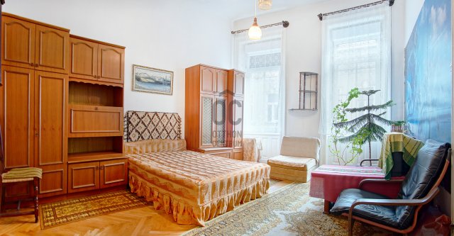 Eladó téglalakás, Budapesten, VII. kerületben 86 M Ft, 2 szobás