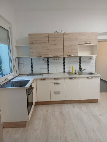 Kiadó családi ház, albérlet, Győrött 250 E Ft / hó