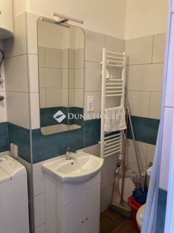 Eladó téglalakás, Budapesten, XIII. kerületben 94 M Ft