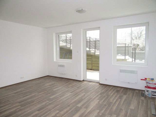 Kiadó téglalakás, albérlet, Érden 250 E Ft / hó, 3 szobás