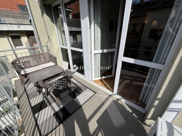 Eladó téglalakás, Budapesten, IX. kerületben 85 M Ft, 2 szobás