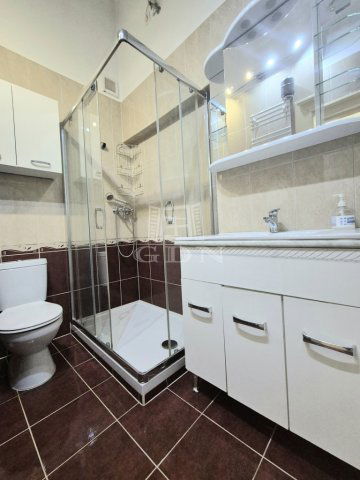 Eladó téglalakás, Budapesten, VIII. kerületben 99 M Ft, 3 szobás