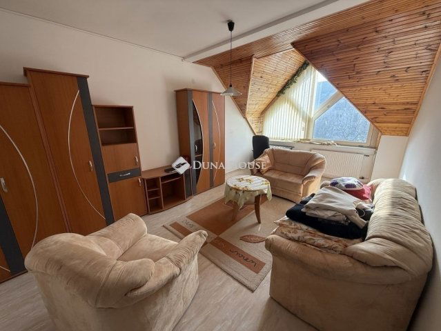 Eladó téglalakás, Pécsett 50.9 M Ft, 2 szobás