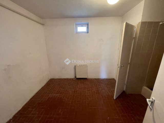 Eladó családi ház, Dabason 69 M Ft, 2 szobás