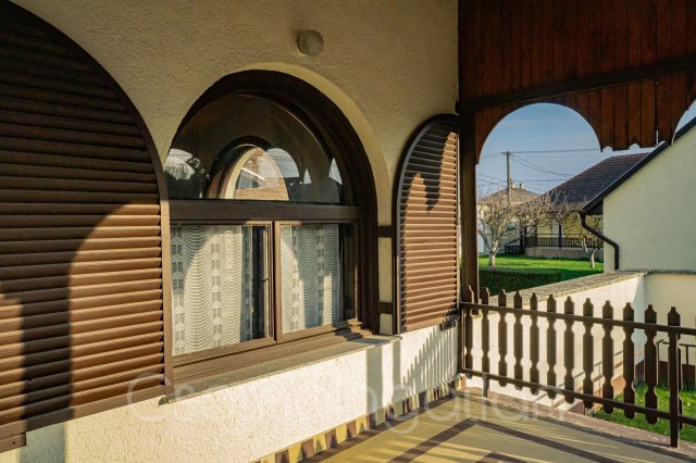 Eladó családi ház, Kimlén 49 M Ft, 5 szobás