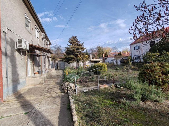 Eladó téglalakás, Kiskunhalason 25.5 M Ft, 2 szobás