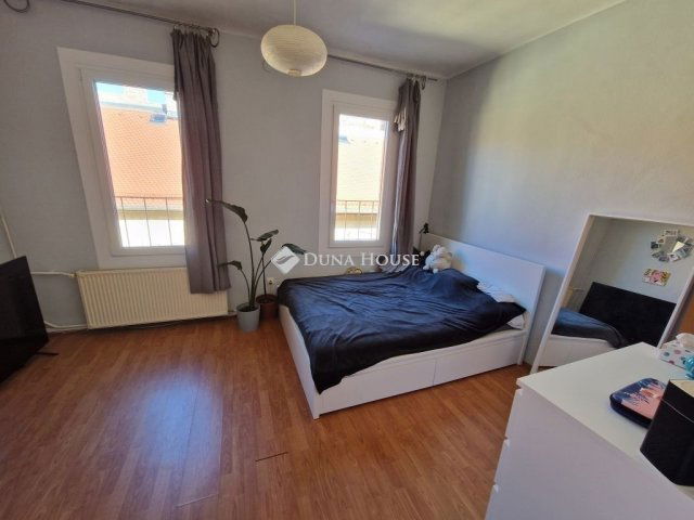 Eladó téglalakás, Budapesten, VIII. kerületben 79.9 M Ft