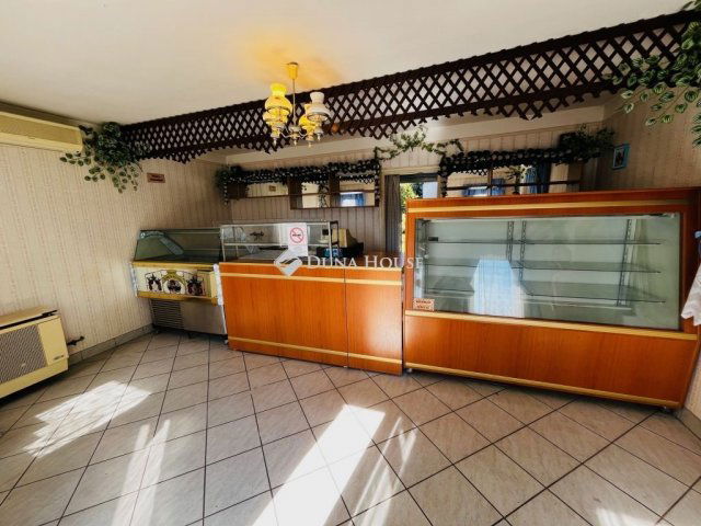 Eladó üzlethelyiség, Tápiószecsőn 29.9 M Ft