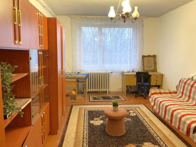 Eladó panellakás, Miskolcon 36.9 M Ft, 3 szobás