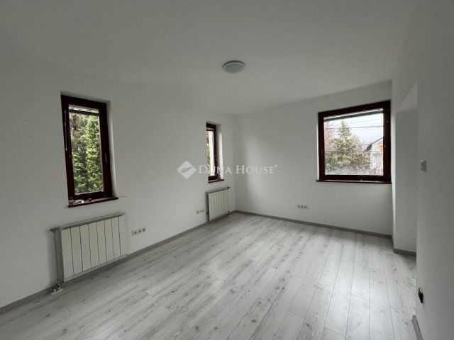 Kiadó téglalakás, albérlet, Pátyon 250 E Ft / hó, 3 szobás