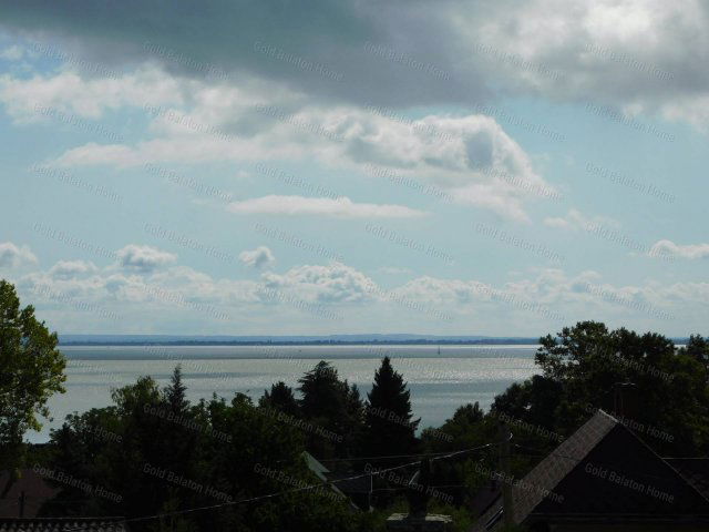 Eladó ikerház, Balatongyörökön 93 M Ft, 6 szobás