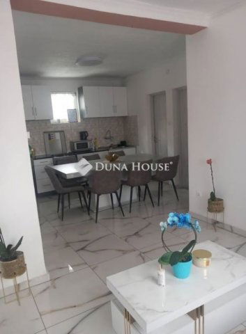 Eladó családi ház, Örkényen 28.9 M Ft, 2 szobás