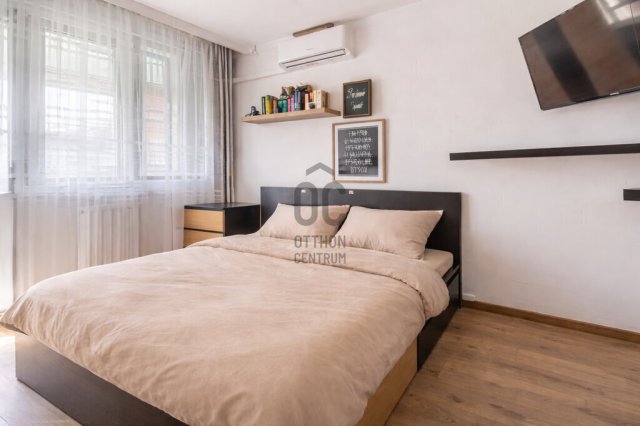Eladó panellakás, Budapesten, III. kerületben 79 M Ft, 2 szobás
