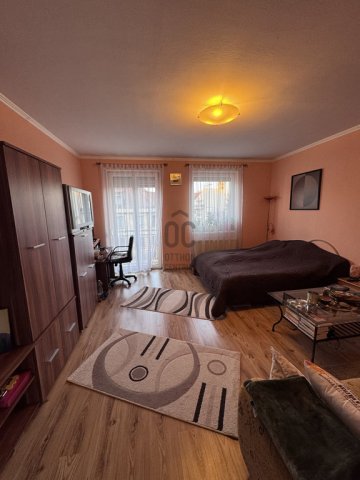 Eladó téglalakás, Budapesten, XV. kerületben 65.5 M Ft, 1 szobás