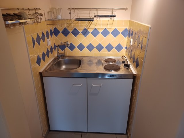 Eladó ipari ingatlan, Győrött, Régi Veszprémi úton 119 M Ft