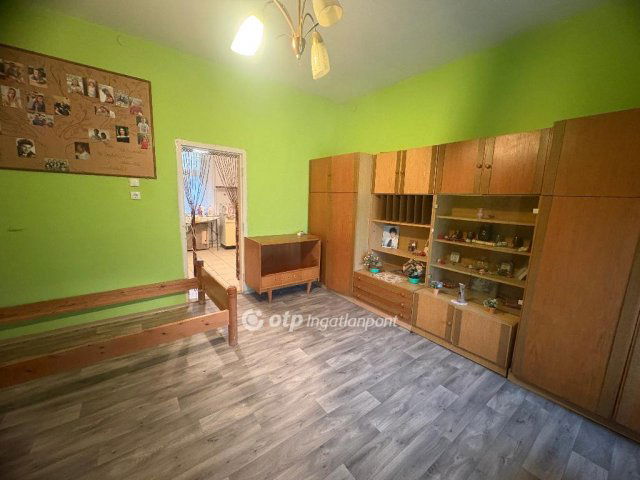 Eladó családi ház, Kálban 16.5 M Ft, 2 szobás