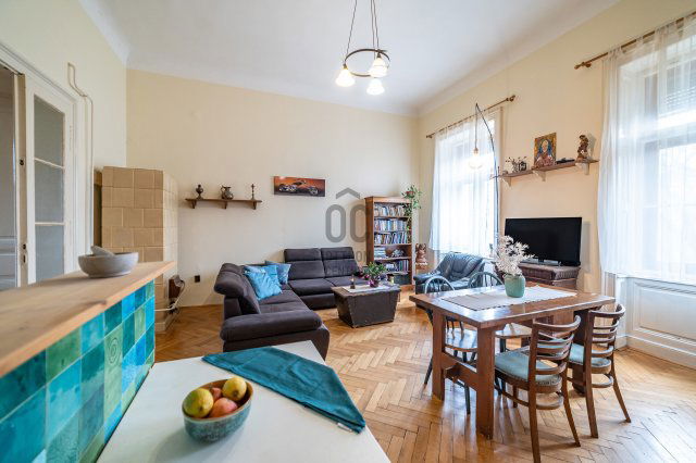 Eladó téglalakás, Szegeden 88 M Ft, 3 szobás